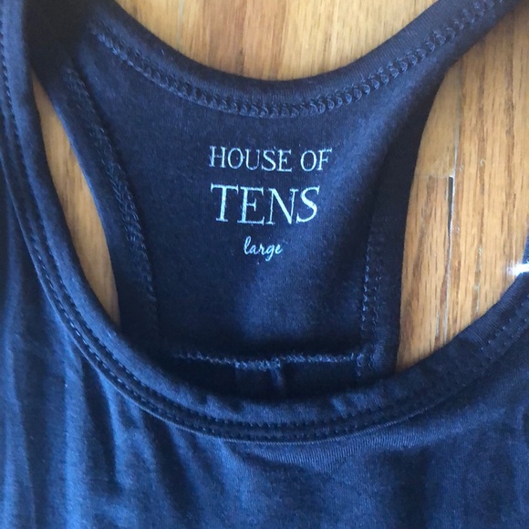 The Body Achieves Muscle Tank - Picture 3 of 4